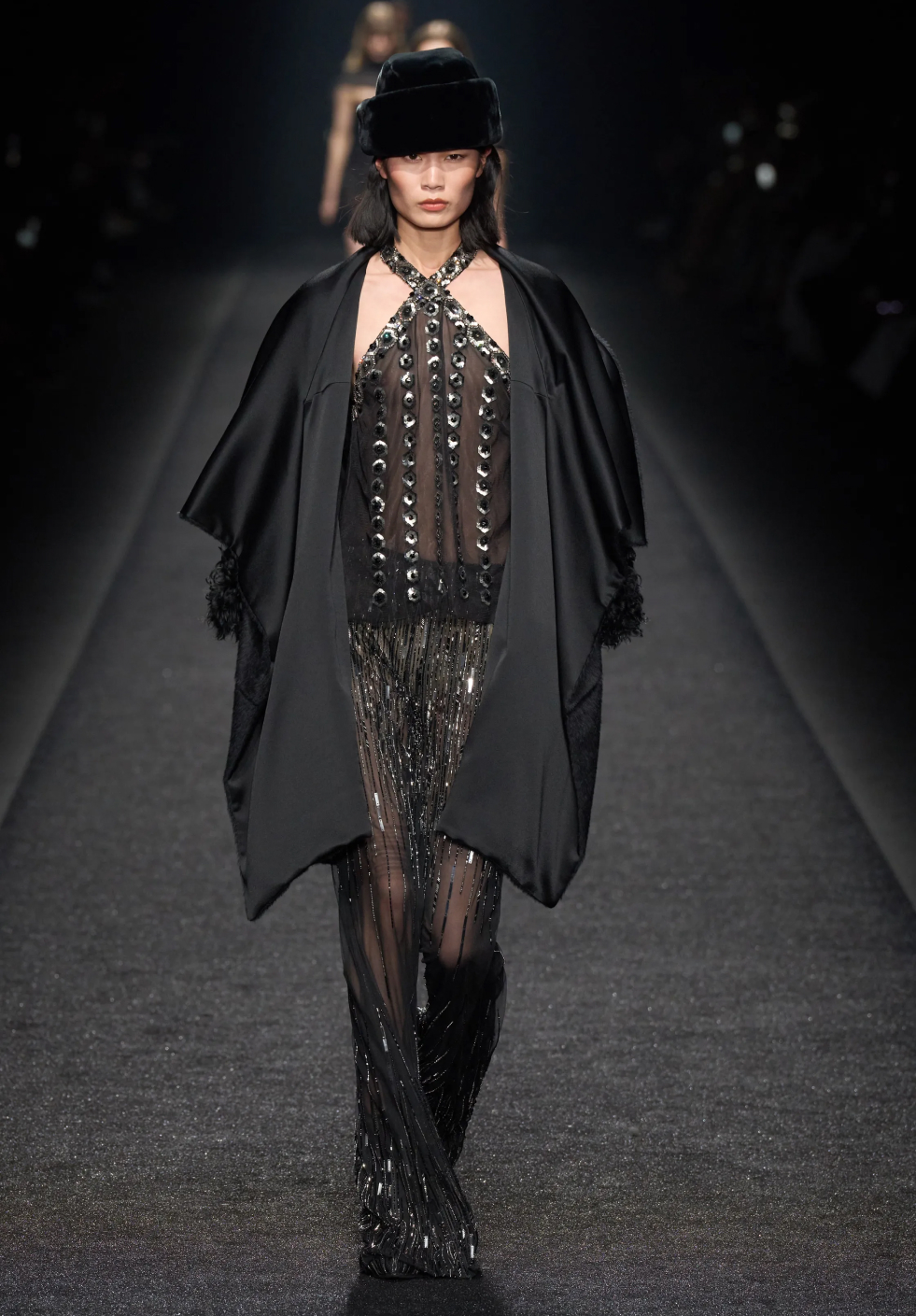 Итоги Недели моды в Милане осень-зима 2024 — 7 трендов, к которым стоит присмотреться уже весной (фото 46)