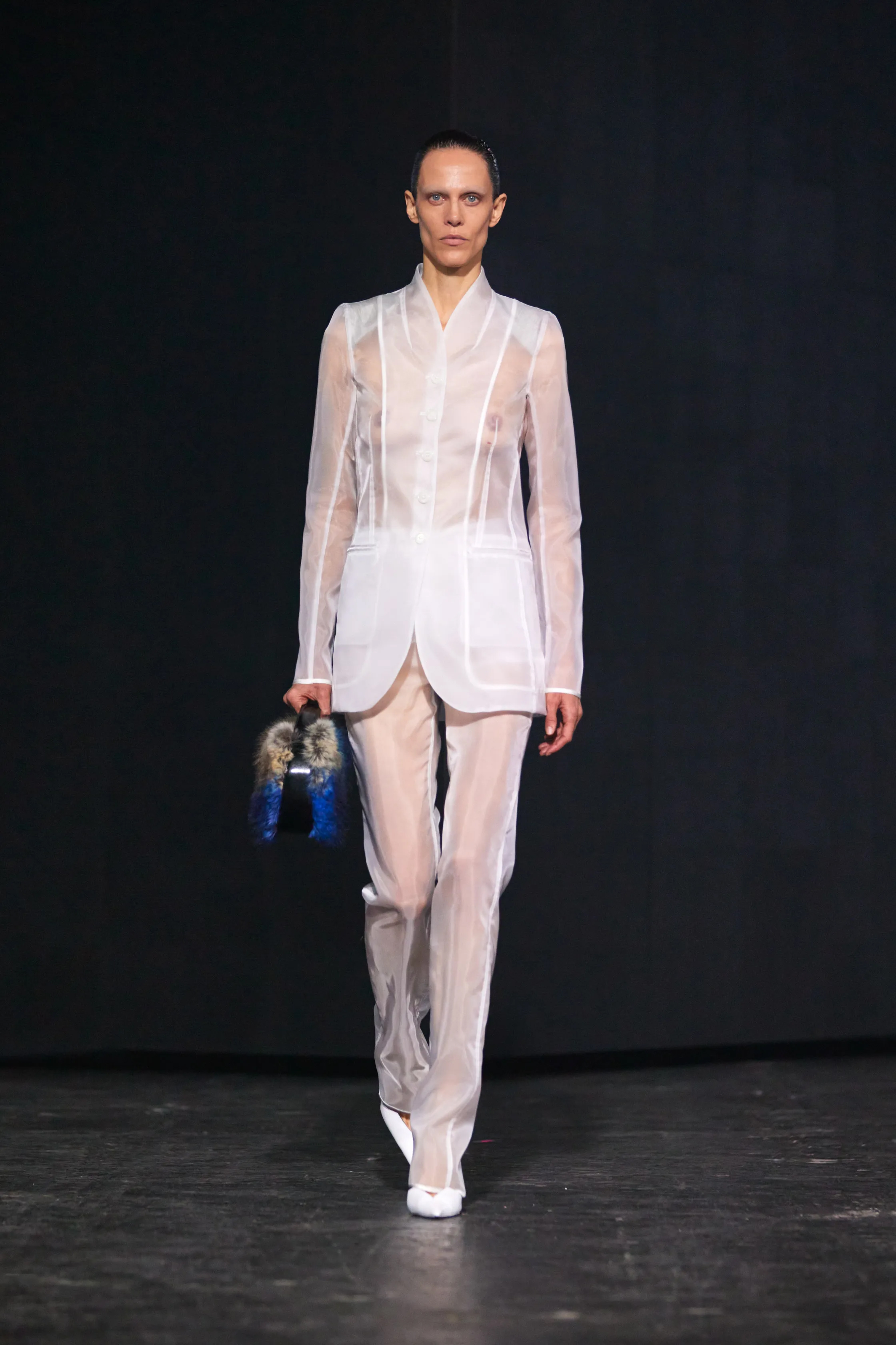 Итоги Недели моды в Париже — 7 трендов, которыми запомнился осенне-зимний сезон 2024 (фото 18)