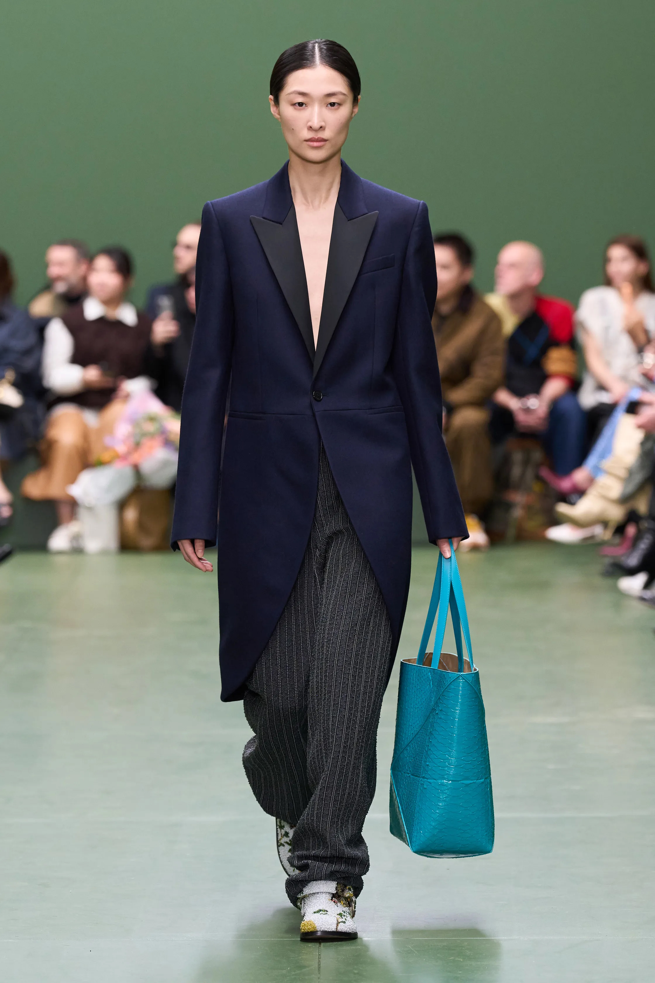 Итоги Недели моды в Париже — 7 трендов, которыми запомнился осенне-зимний сезон 2024 (фото 22)