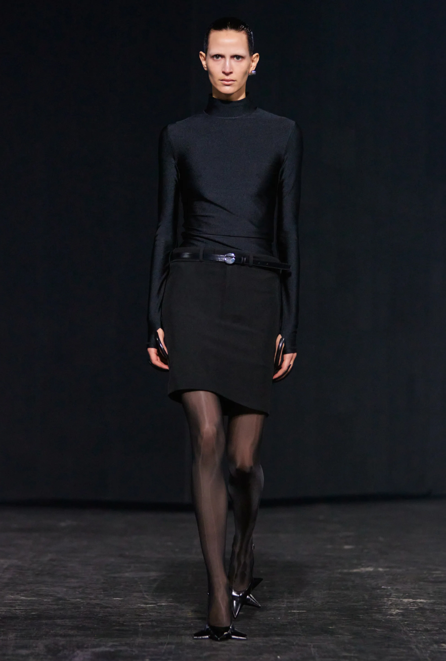 Итоги Недели моды в Париже — 7 трендов, которыми запомнился осенне-зимний сезон 2024 (фото 33)