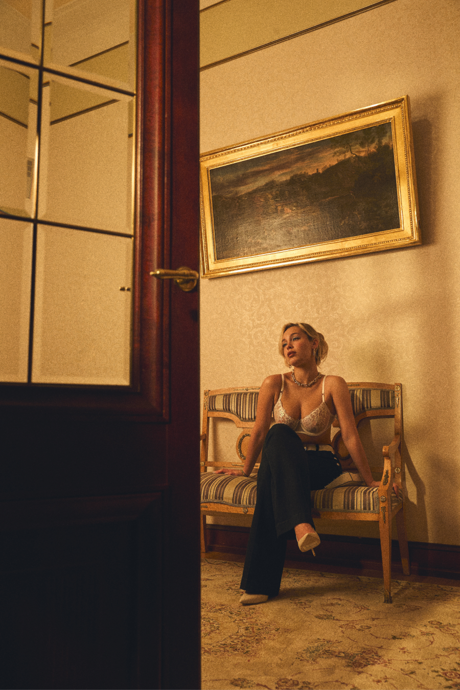 Guess представил кампанию новой коллекции в ретростиле (фото 3)