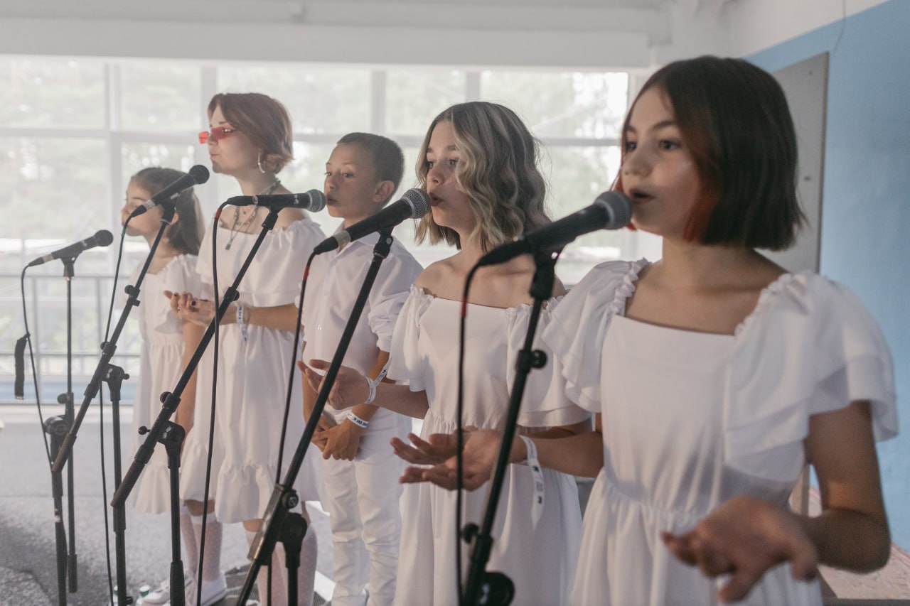 Группа СБПЧ выпустила мини-альбом «Милый друг, ничего не бойся» (фото 1)