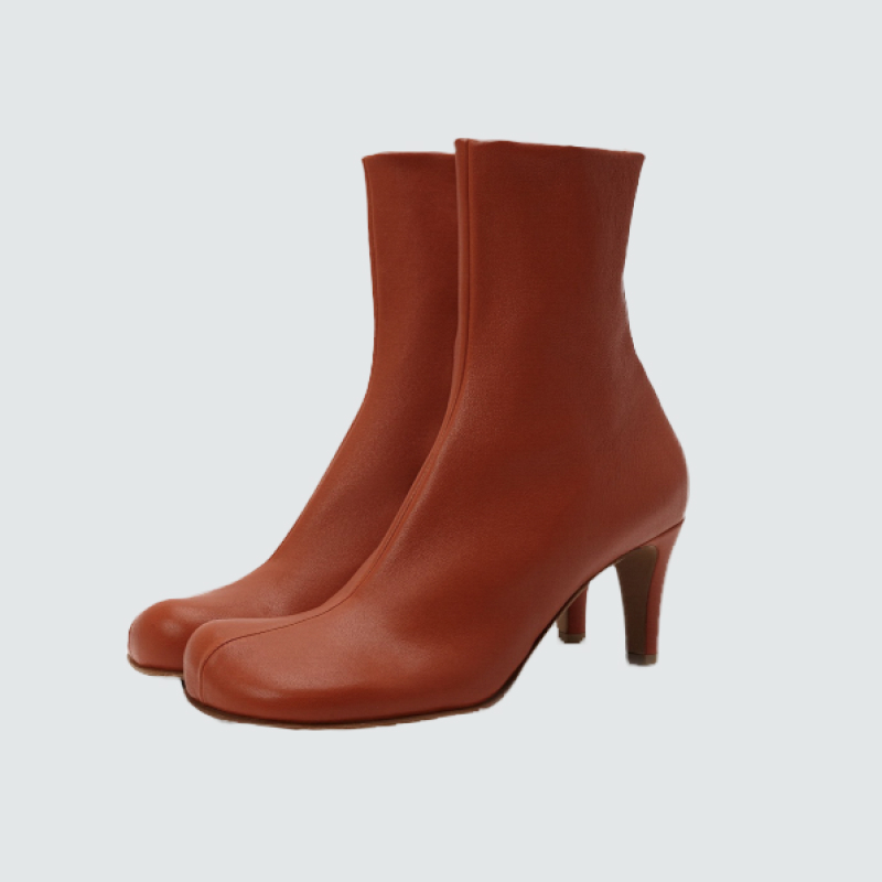 С острым носом и ковбойские: какие (полу)сапоги будем носить этой весной? Выбор BURO. (фото 11)