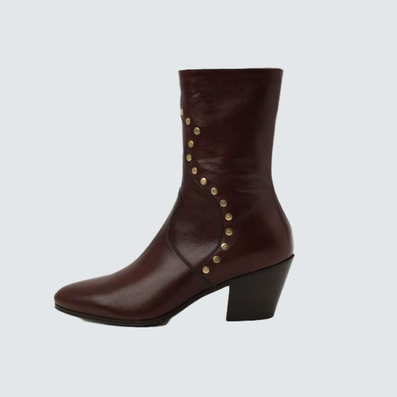 С острым носом и ковбойские: какие (полу)сапоги будем носить этой весной? Выбор BURO. (фото 15)