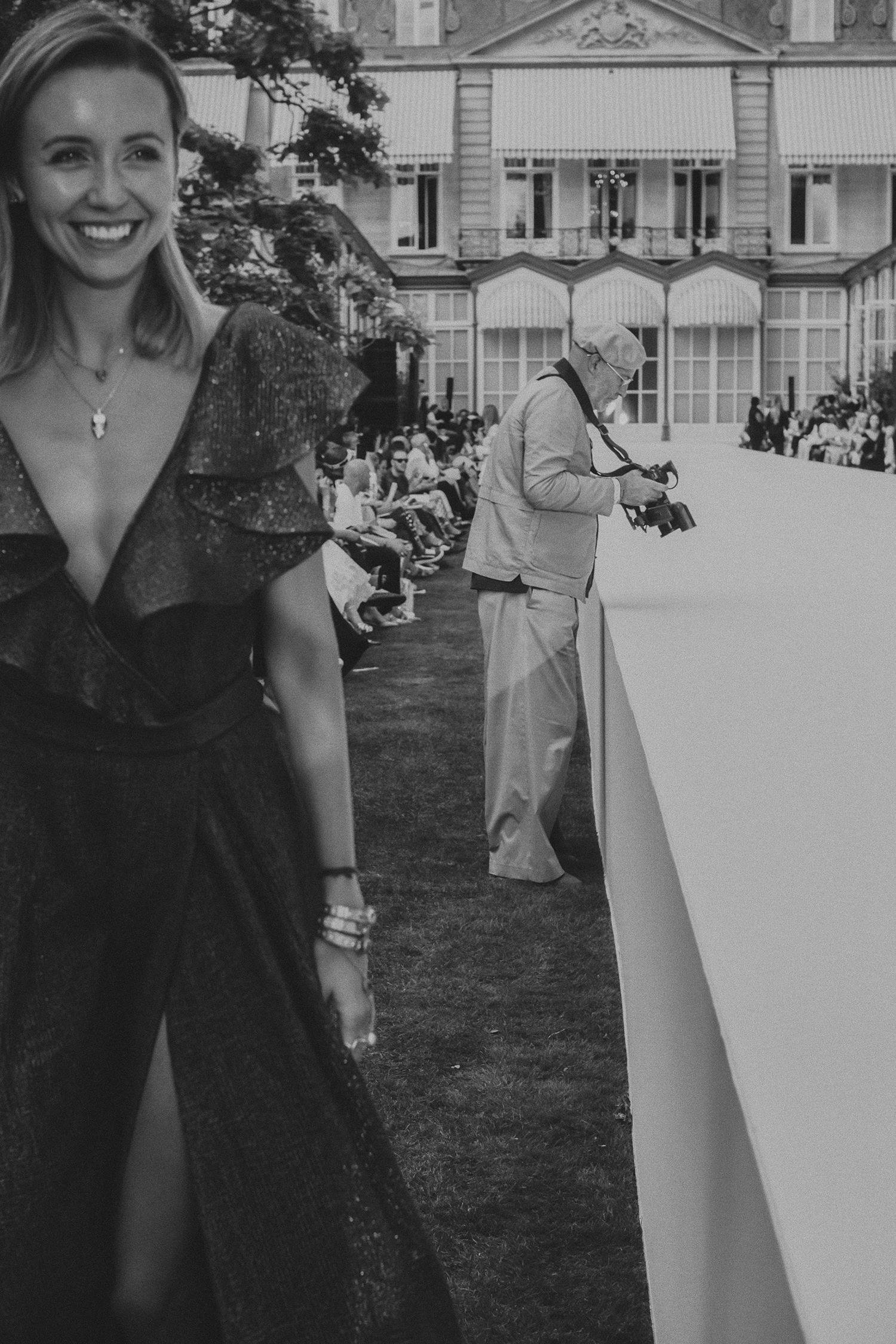 «Мой стиль — винтажная фототерапия»: Саша Маслова — о последних трендах в съемке, пленочной эстетике и советах новичкам (фото 13)