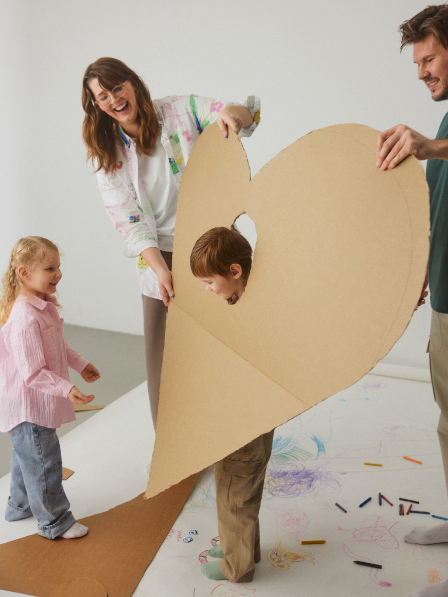 Sela и фонд «Обнаженные сердца» создали совместную капсулу (фото 6)