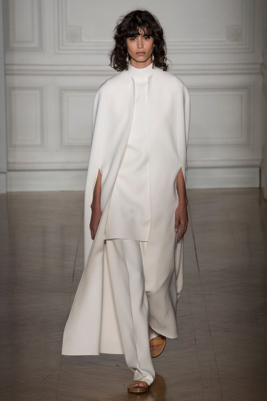 Pink PP и выход с командой: чем запомнилась эпоха Пьерпаоло Пиччоли в Valentino (фото 23)