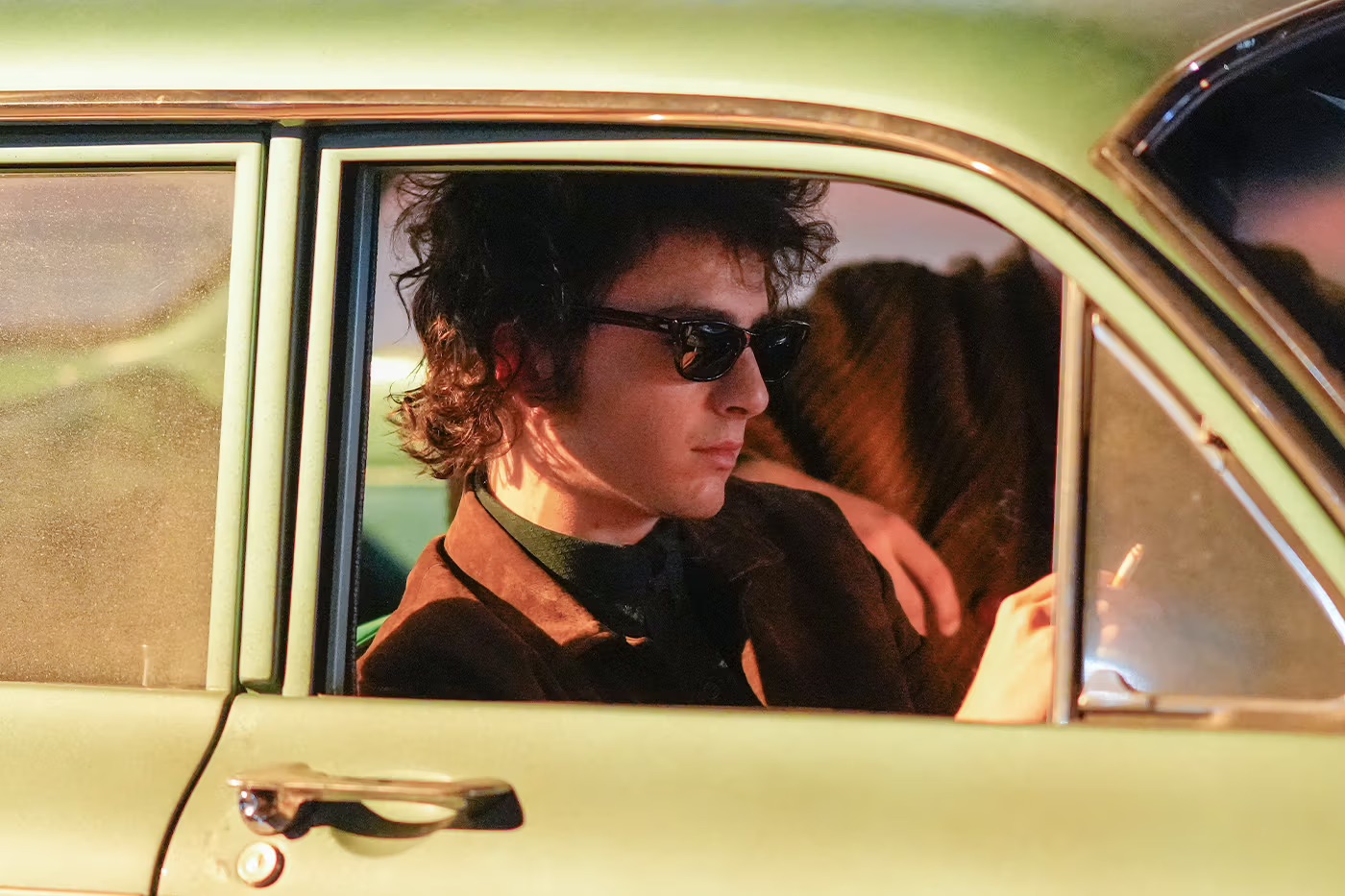 Появились первые кадры Тимоти Шаламе в образе Боба Дилана (фото 5)