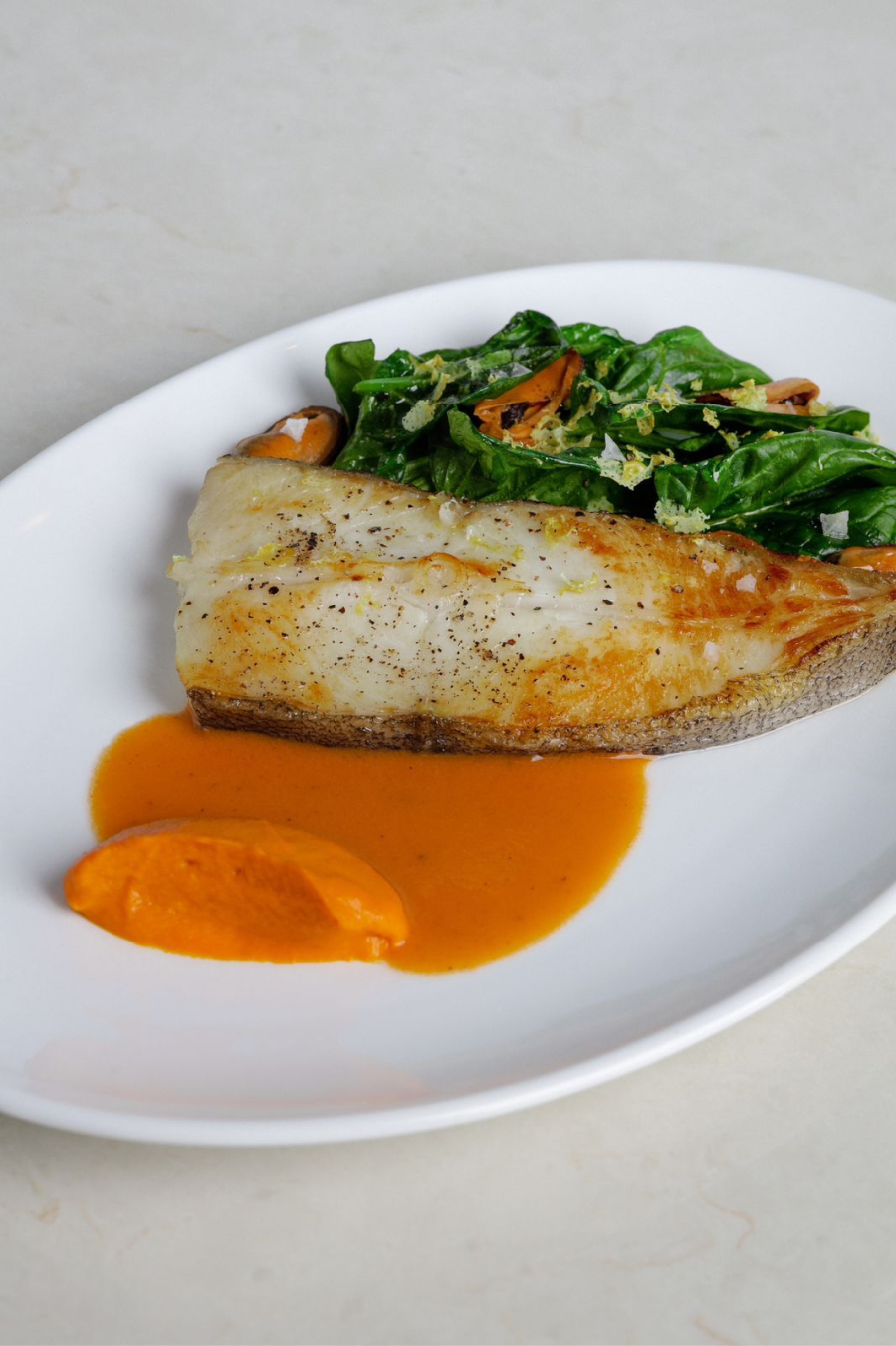 Akhmadullina Dreams представил весеннюю коллаборацию с Layerz Café (фото 3)