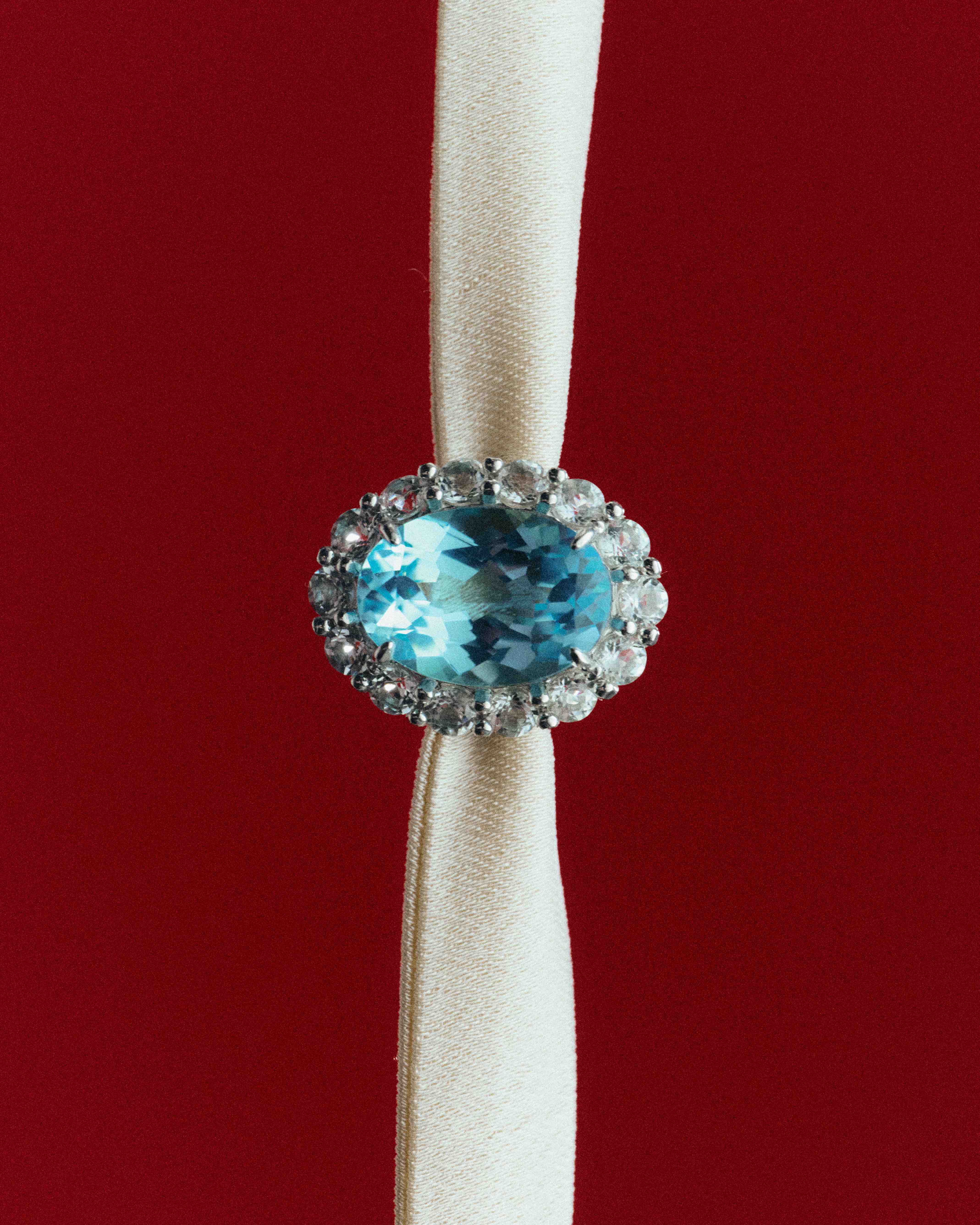 Ювелирный бренд Secrets выпустил лукбук-руководство по стилизации драгоценностей (фото 8)