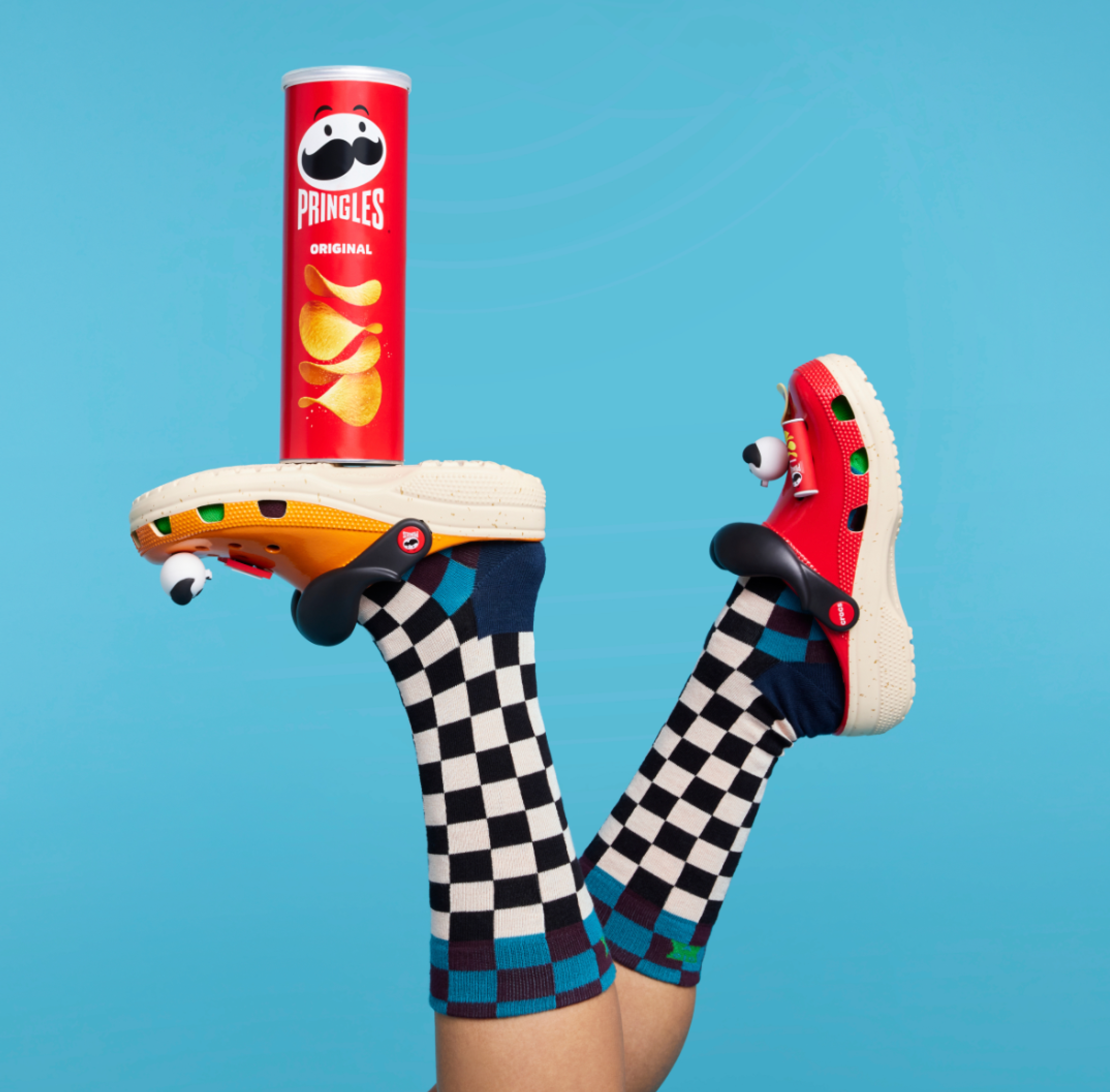 Crocs и Pringles анонсировали новую коллаборацию (фото 2)