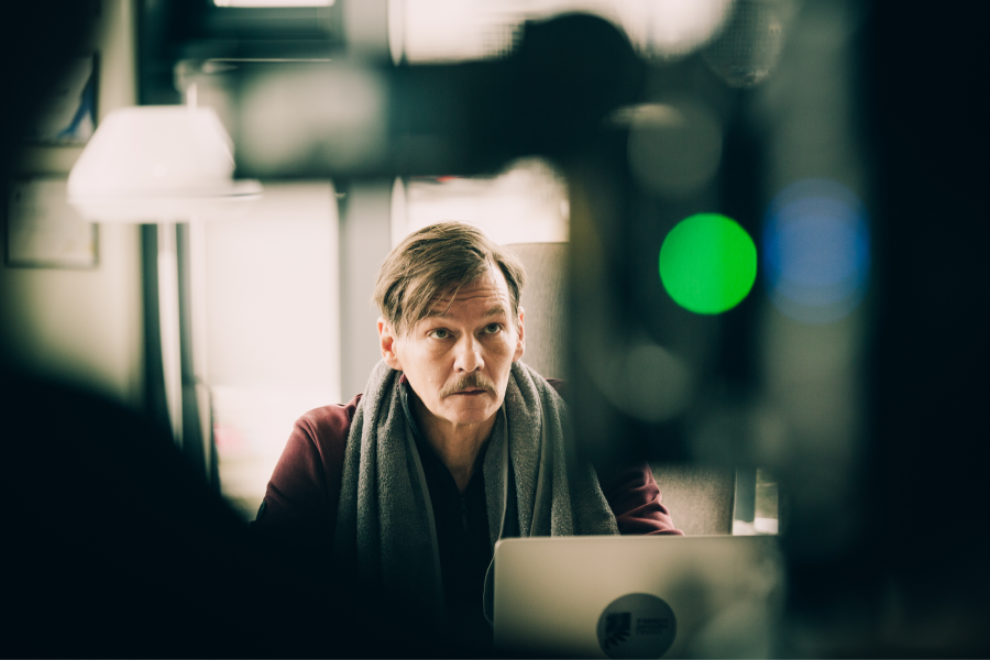 Иви объявил о старте съемок криминальной драмы «Чужие деньги» (фото 8)