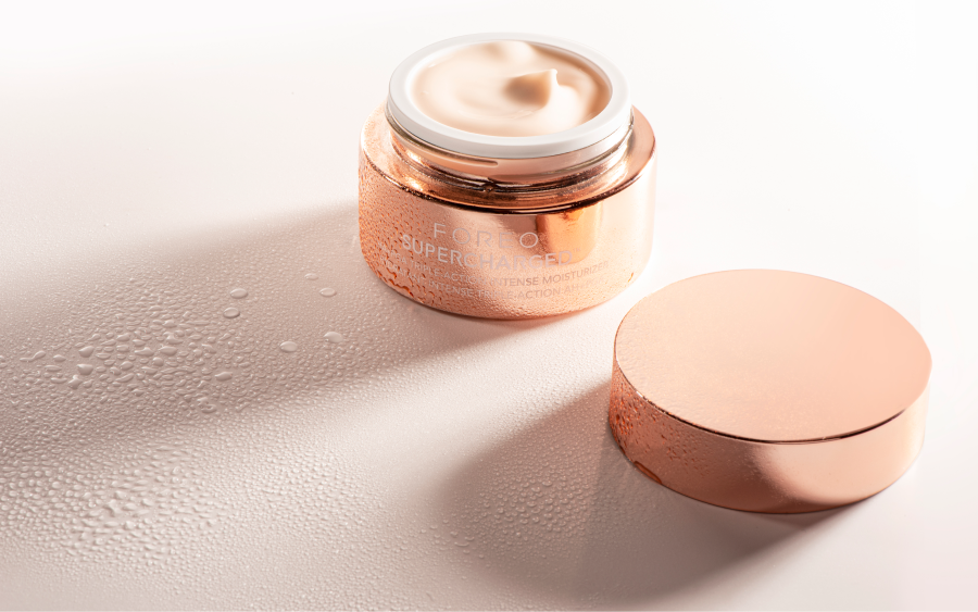 Бренд Foreo выпустил первую коллекцию косметики (фото 1)