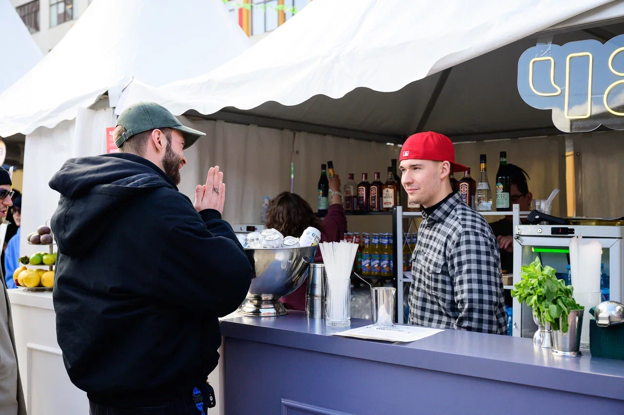 Паблик-токи с актерами, тульские марки и концерт Сюзанны: как прошел фестиваль креативных индустрий «Октава-6» (фото 4)