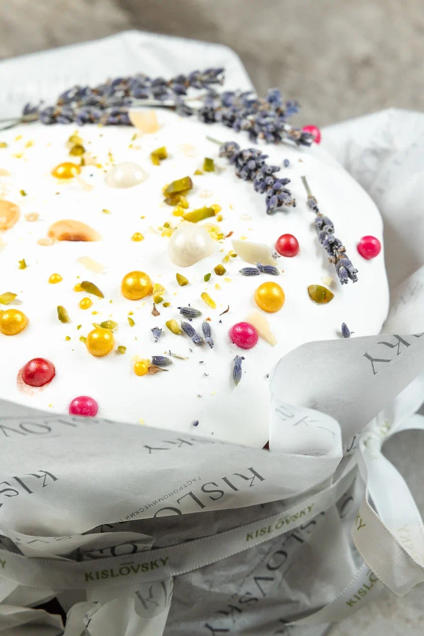 Куличи с малиновым соусом и десерты в виде кроликов: 13 самых интересных пасхальных предложений в Москве (фото 11)