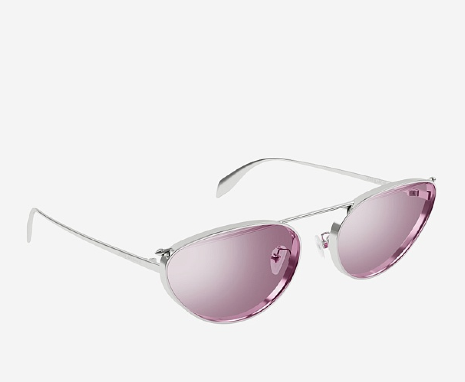 Авиаторы, с прозрачными и/или цветными линзами: какие очки носить летом 2024 (фото 44)