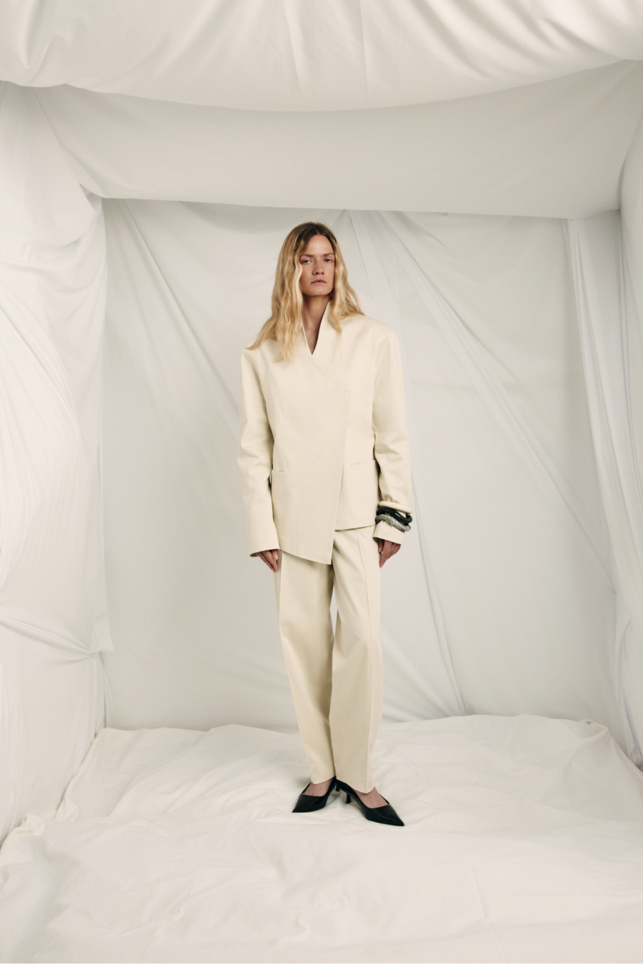 Бренд T.E.V.I показал новую весенне-летнюю коллекцию (фото 17)