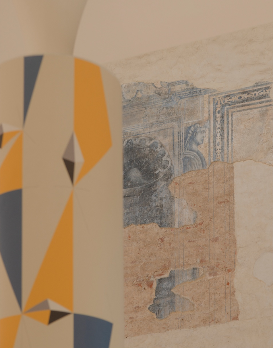 Gucci Ancora, Prada Frames и литературный клуб Miu Miu: хайлайты Salone del Mobile 2024. Выбор BURO. (фото 20)