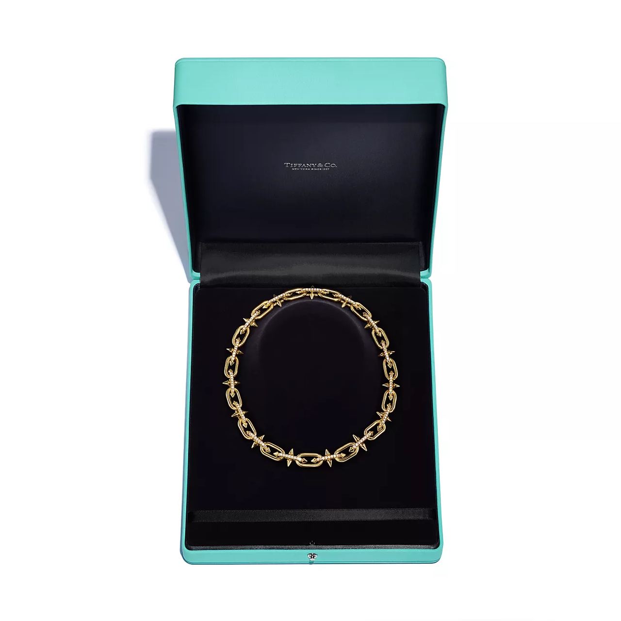 Фаррелл Уильямс выпустил совместную коллекцию с Tiffany & Co. (фото 2)