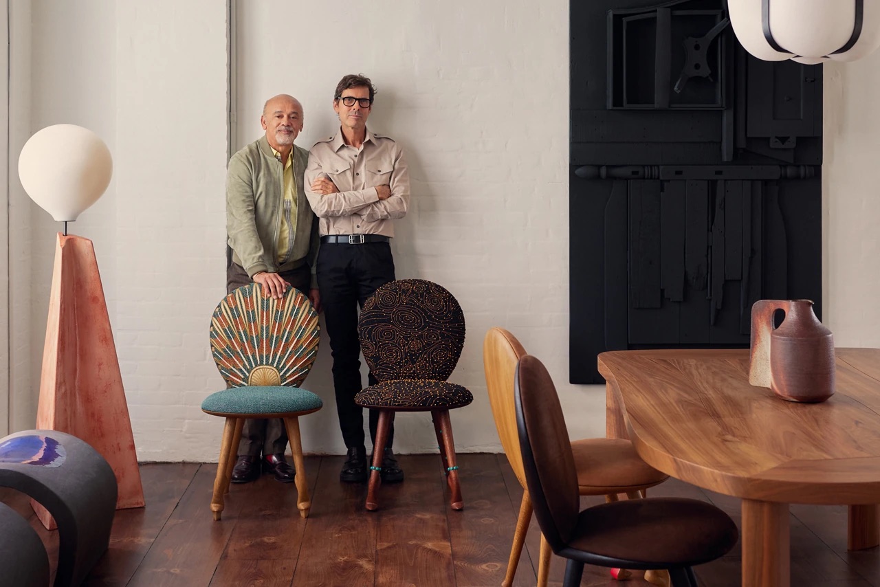 Французский дизайнер интерьеров Пьер Йованович и Кристиан Лубутен выпустили коллекцию стульев (фото 3)
