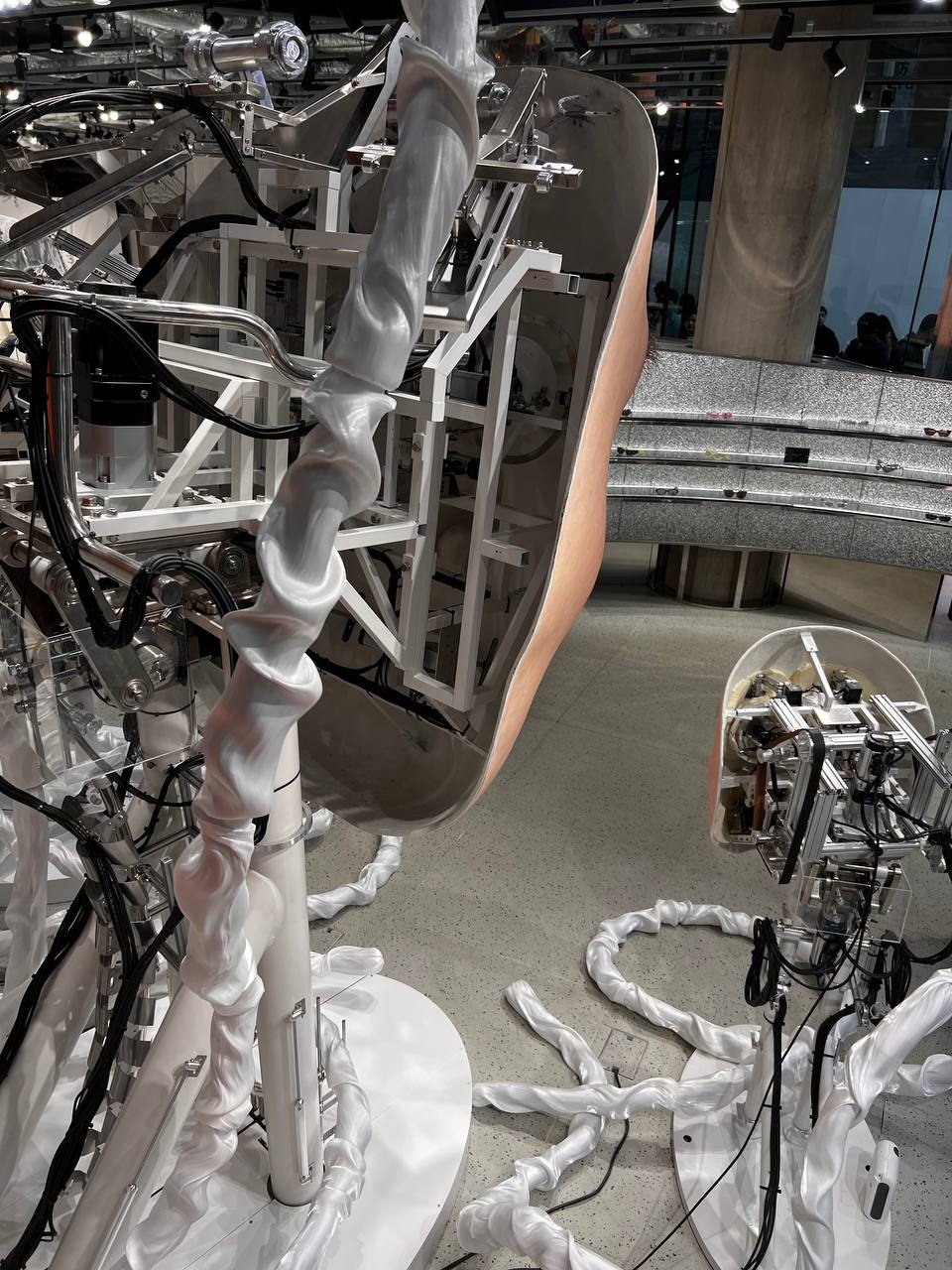 (Ультра)модная Япония: гид по ритейл-пространствам от Ивана Тенграна (фото 14)