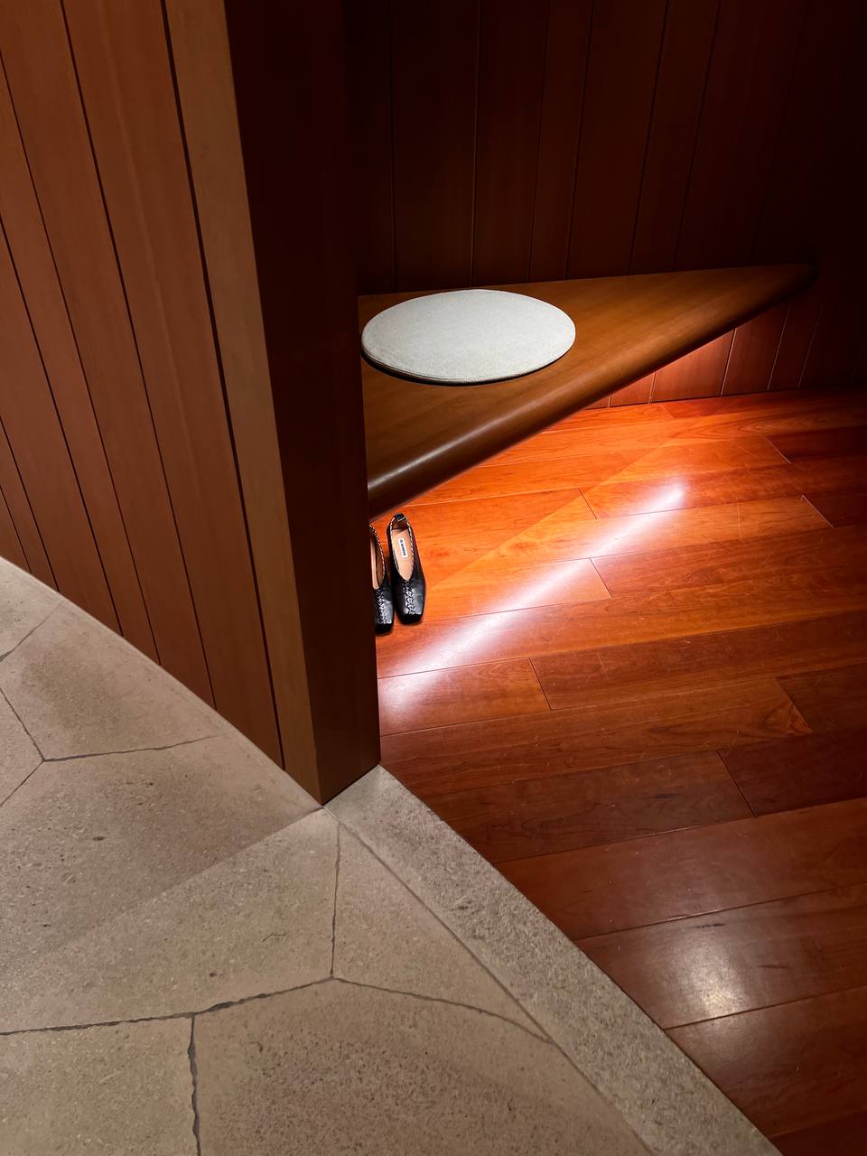 (Ультра)модная Япония: гид по ритейл-пространствам от Ивана Тенграна (фото 19)