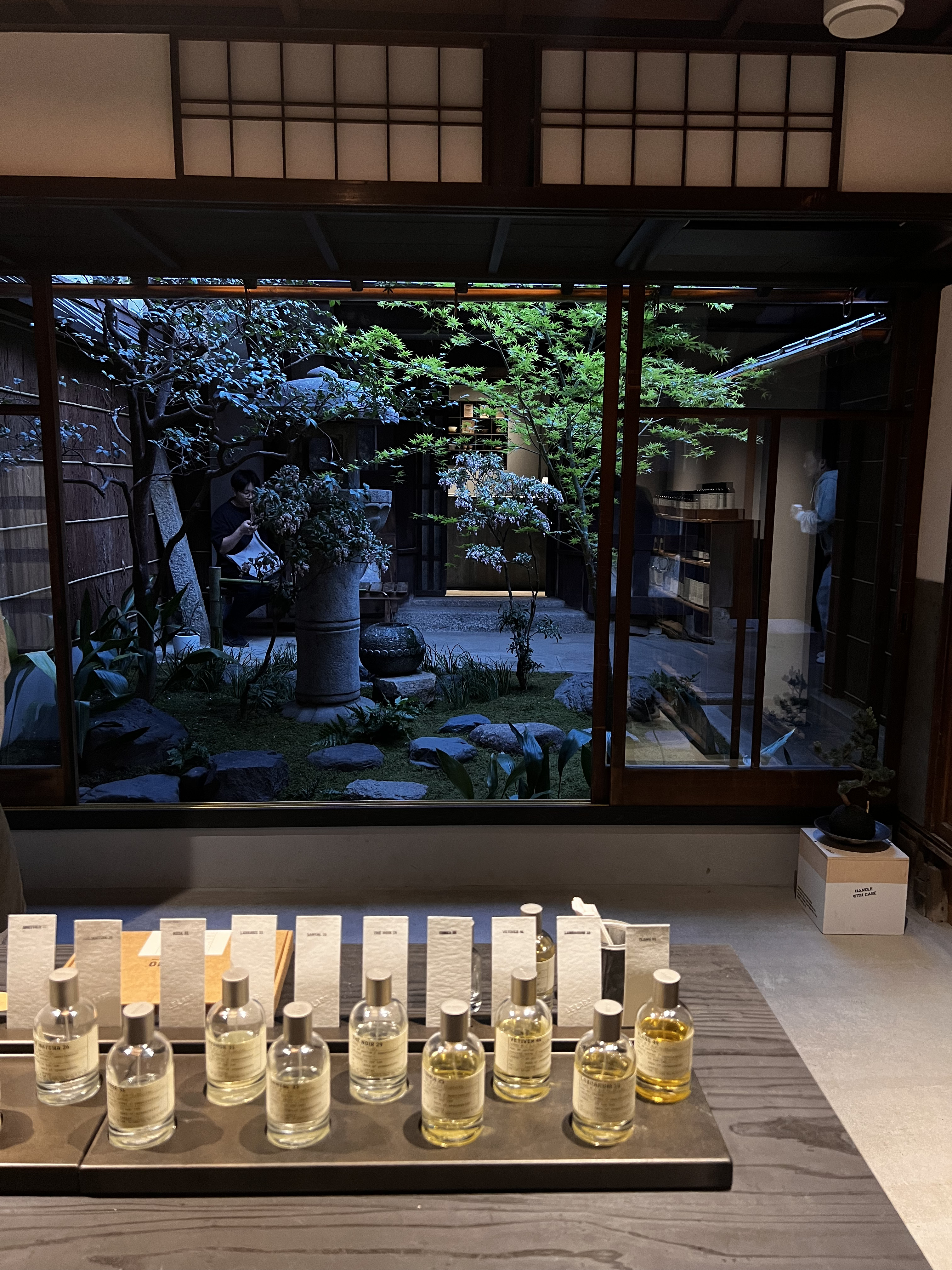 (Ультра)модная Япония: гид по ритейл-пространствам от Ивана Тенграна (фото 67)