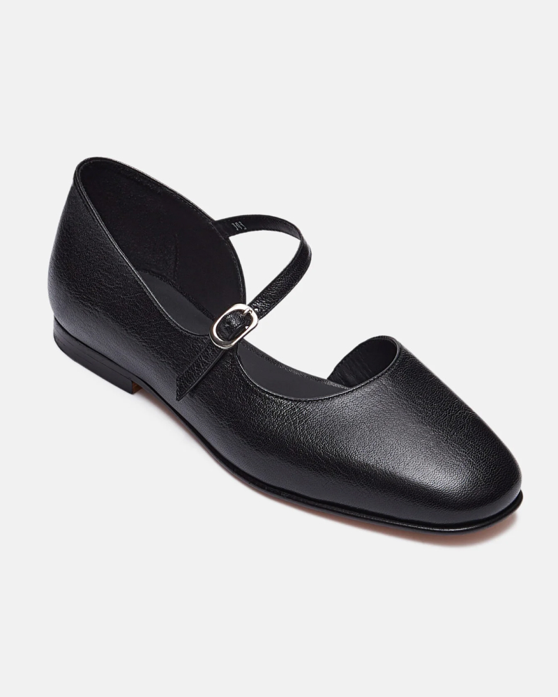 Откуда ноги растут: как выбирать обувь и ухаживать за ней в летний сезон? (фото 12)