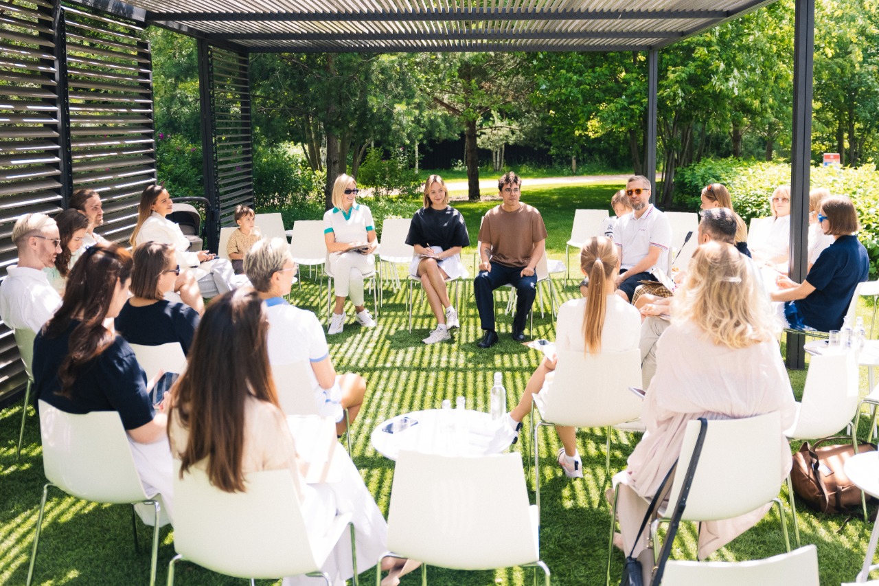 На открытых площадках The Rink Fitness прошла встреча друзей бренда (фото 5)