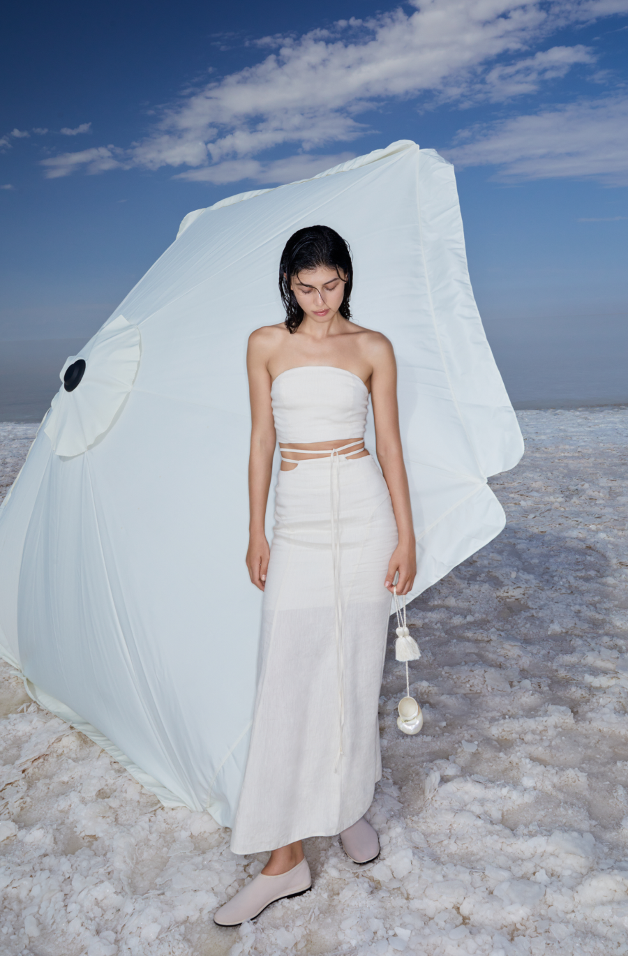 Круизная линия Charmstore и теннисный дроп IRNBY: что нового в коллекциях локальных брендов (фото 16)