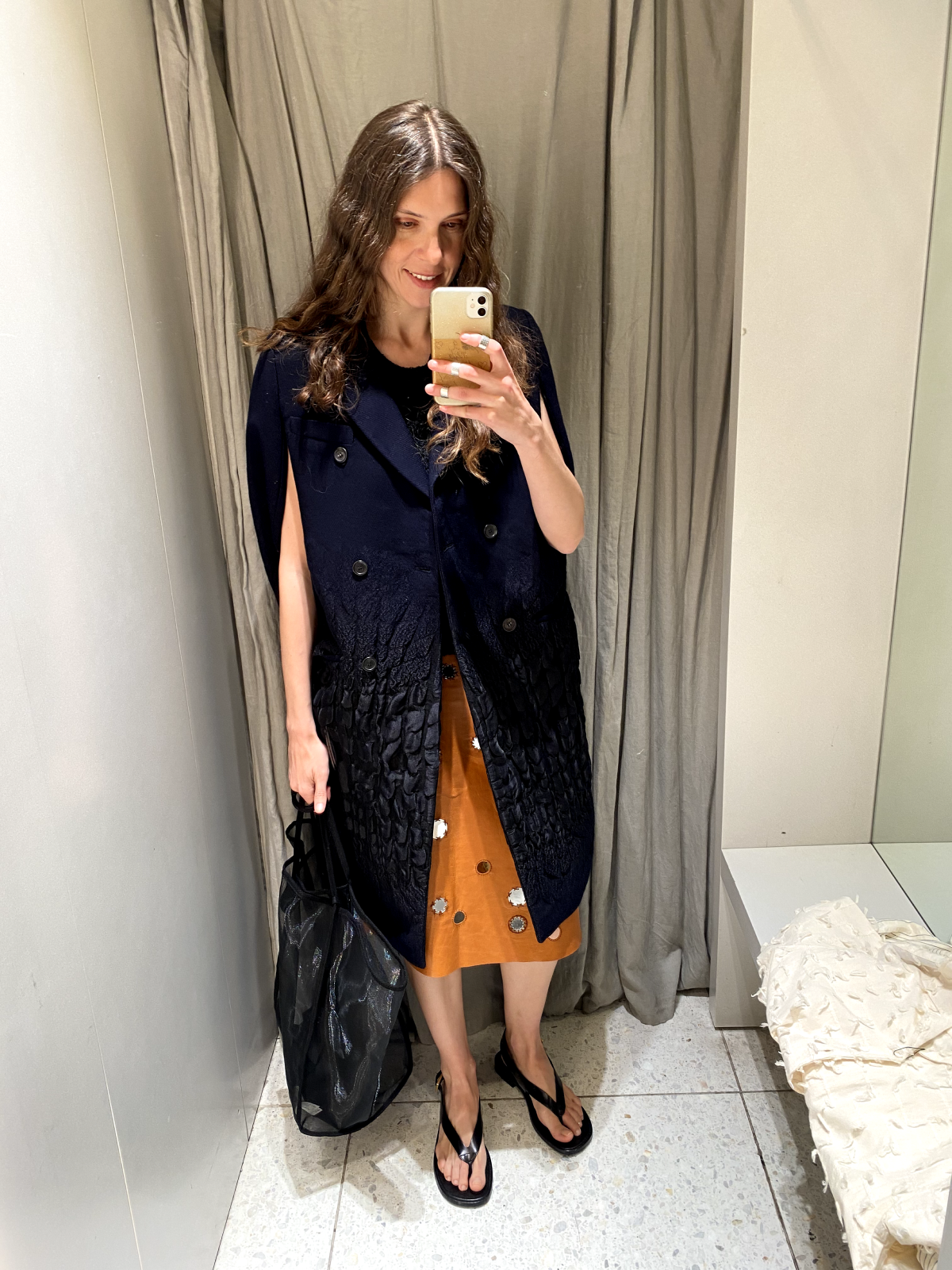 «Начинать со стажировок и общаться как можно с большим количеством коллег»: специалист по креативному и стратегическому планированию Настя Новая — о работе в Италии и личной коллекции Prada (фото 9)