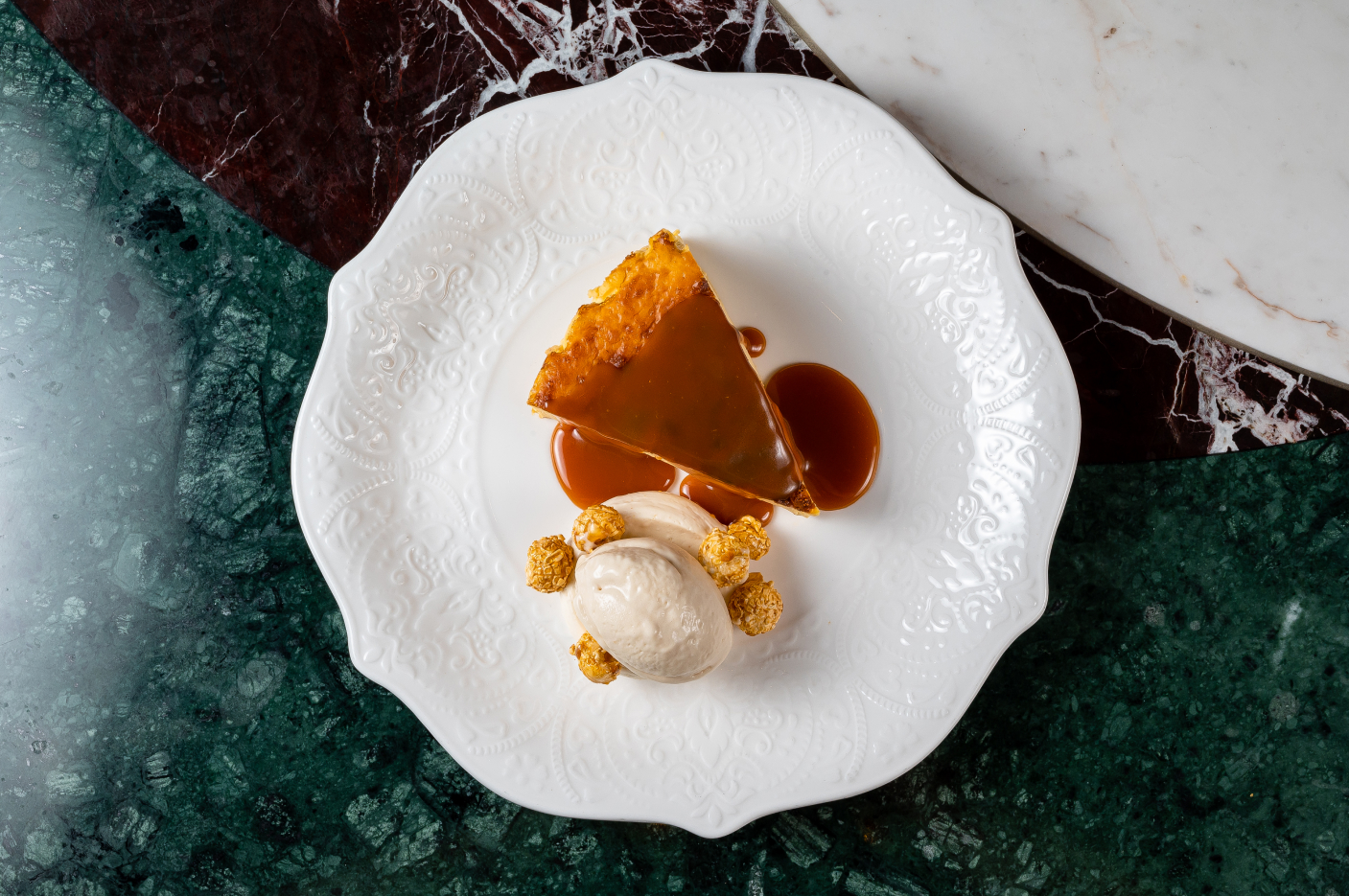 Новости ресторанов: финики с козьим сыром, кукурузный чизкейк с попкорном и коралловые грибы (фото 3)