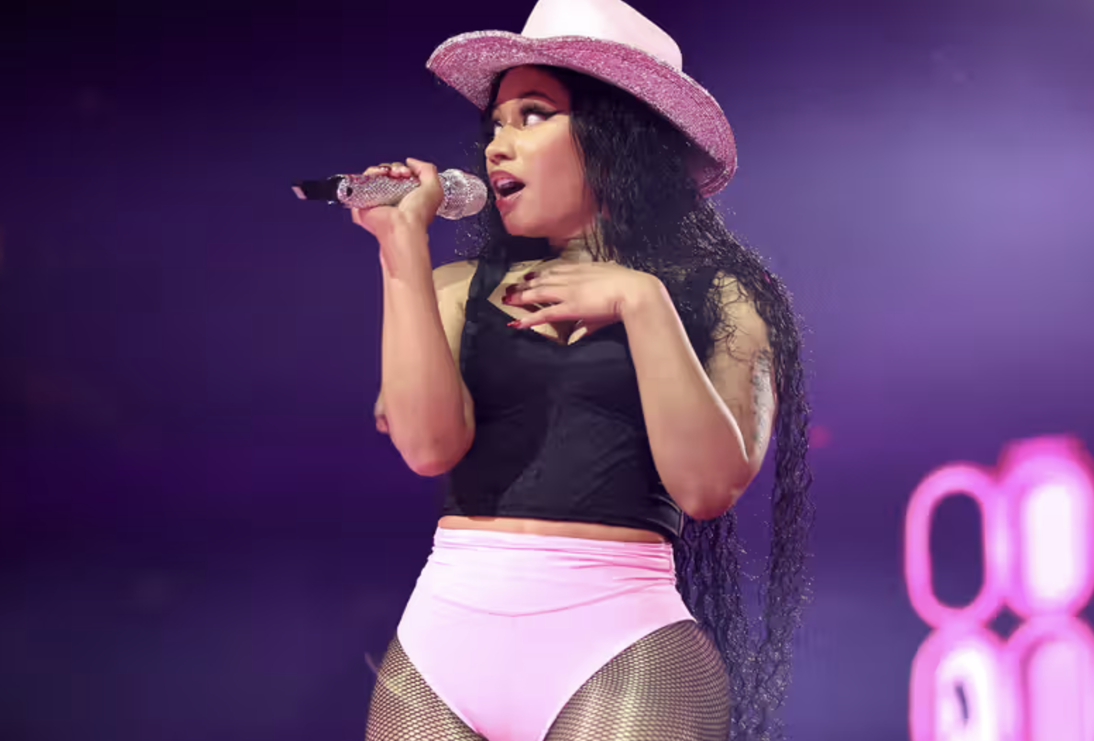 Ники Минаж назвала дату выхода делюкс-версии альбома «Pink Friday 2» (фото 1)