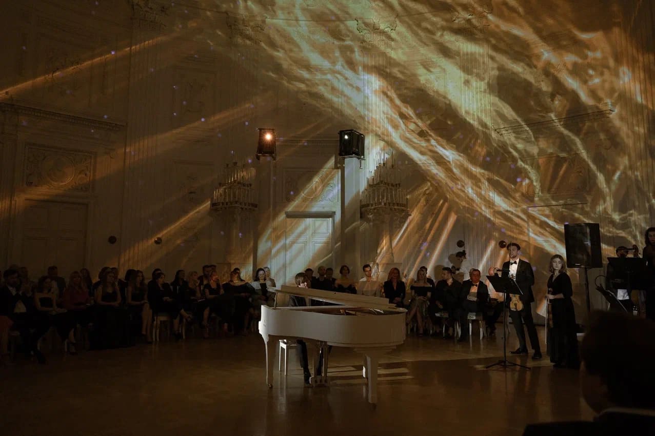 В Центре «Зотов» пройдет рождественский концерт оркестра Cinematica (фото 1)