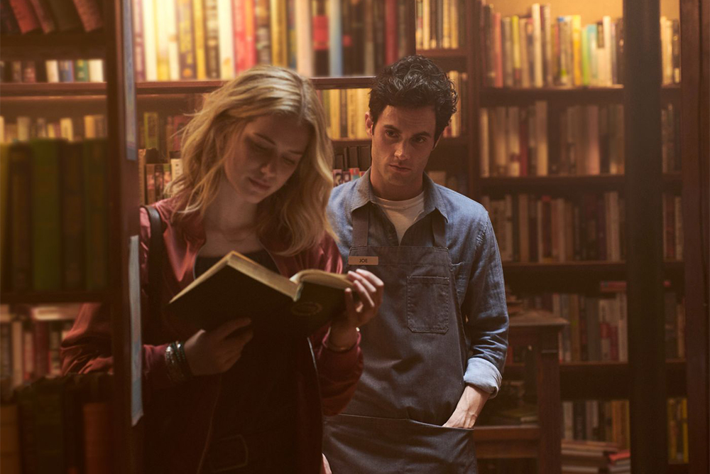 Netflix назвал дату премьеры последнего сезона сериала «Ты» (фото 1)