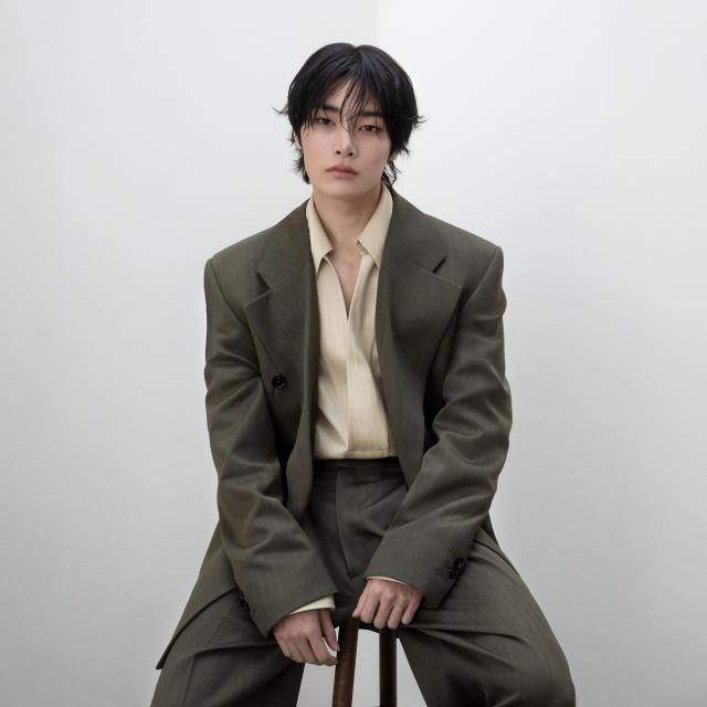 Ян Джонъин из Stray Kids стал амбассадором Bottega Veneta (фото 2)