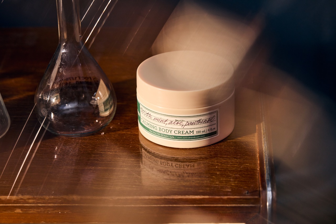 Бренд Zielinski & Rozen выпустил новый успокаивающий крем для тела (фото 1)