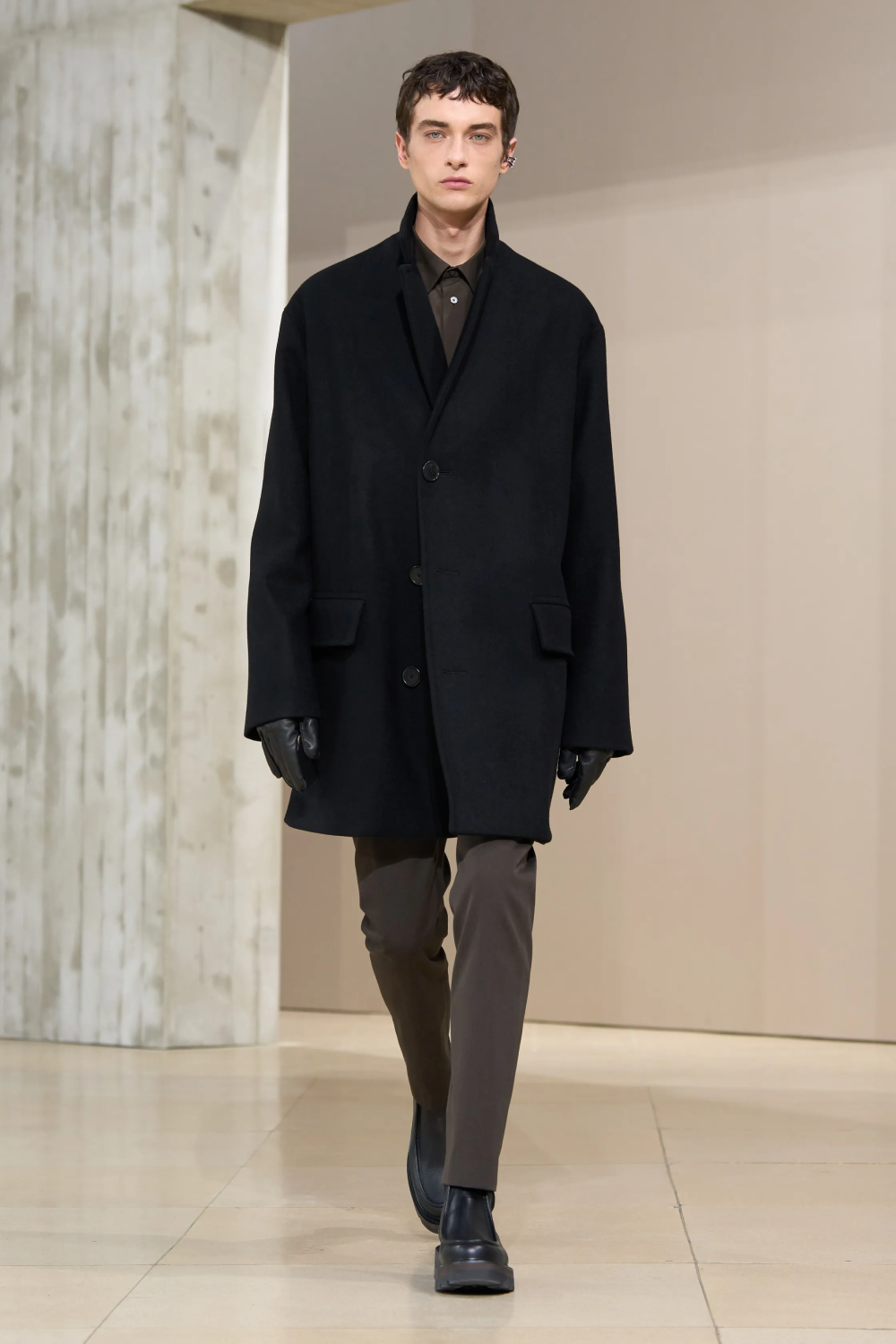 Чему нас научила мужская Неделя моды в Милане и Париже осень-зима 2025. Очевидное vs. невероятное (фото 35)