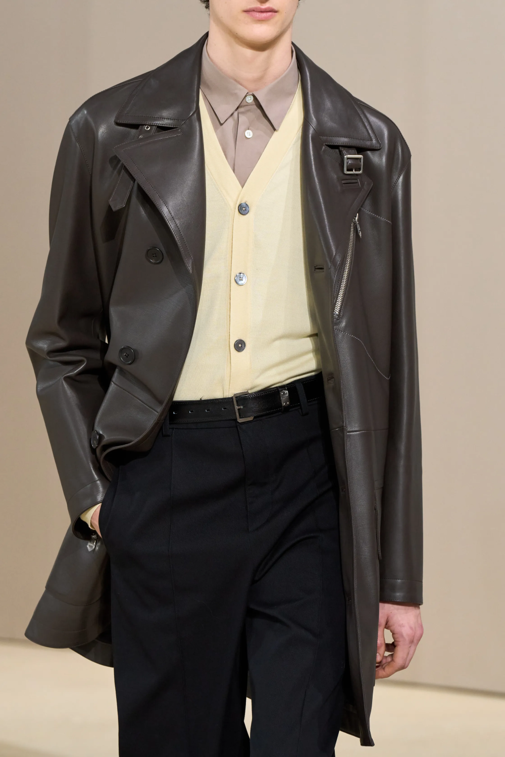 Чему нас научила мужская Неделя моды в Милане и Париже осень-зима 2025. Очевидное vs. невероятное (фото 37)