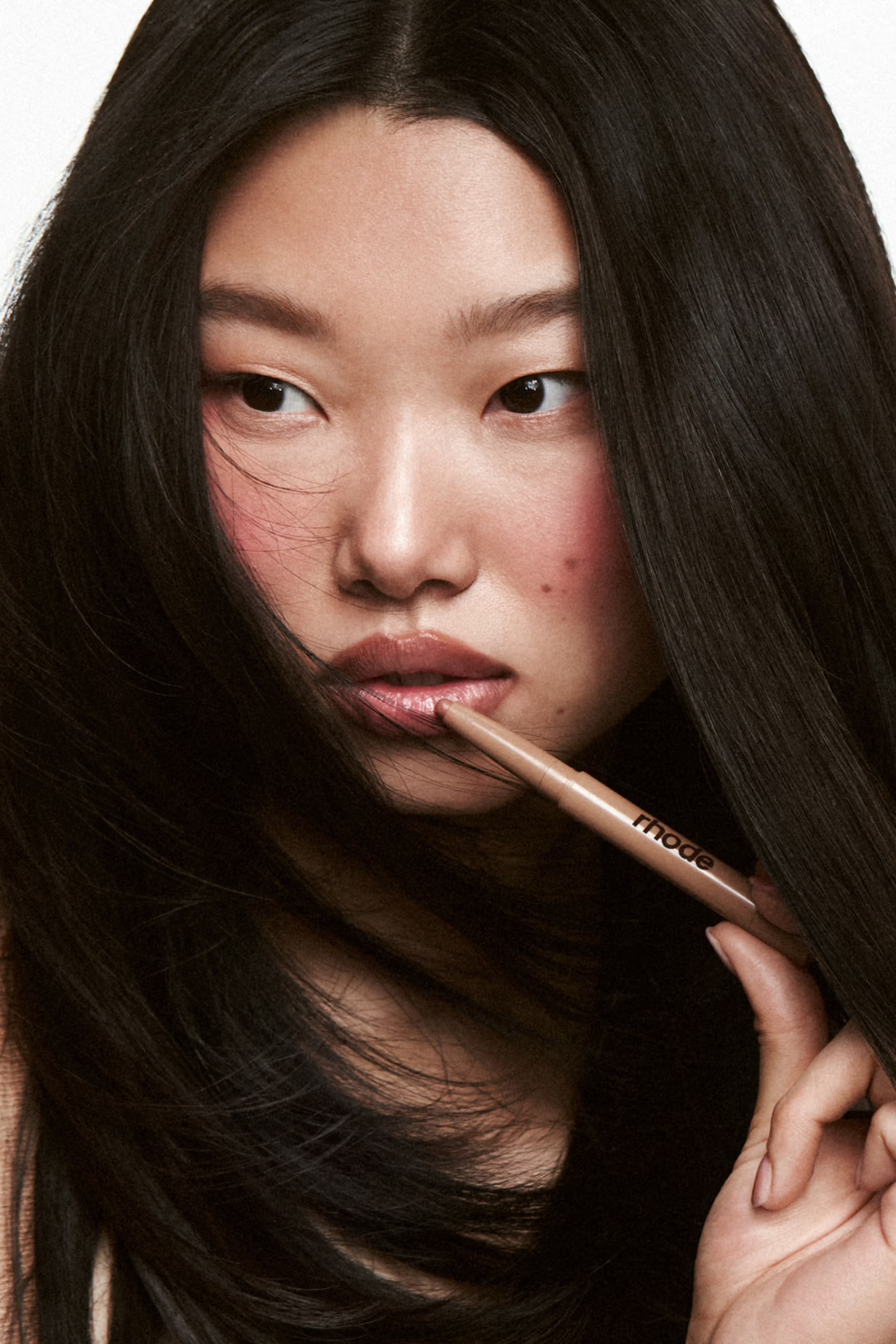 Хейли Бибер показала новую рекламную кампанию бренда Rhode (фото 5)