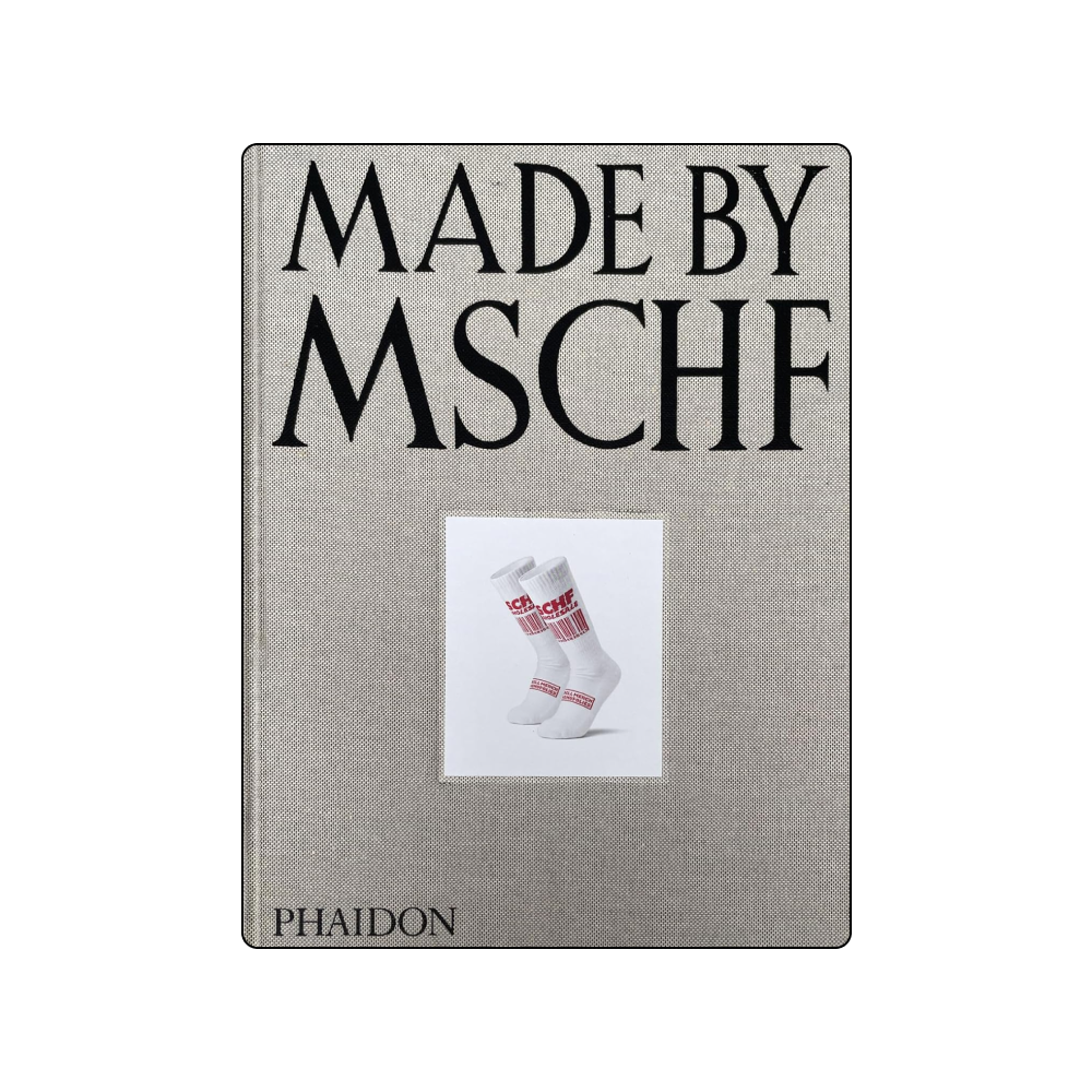 Архивы Коко Шанель, хип-хоп на подиумах и гардероб Дайан Китон: книги о моде, которые мы прочитаем в этом году (фото 1)