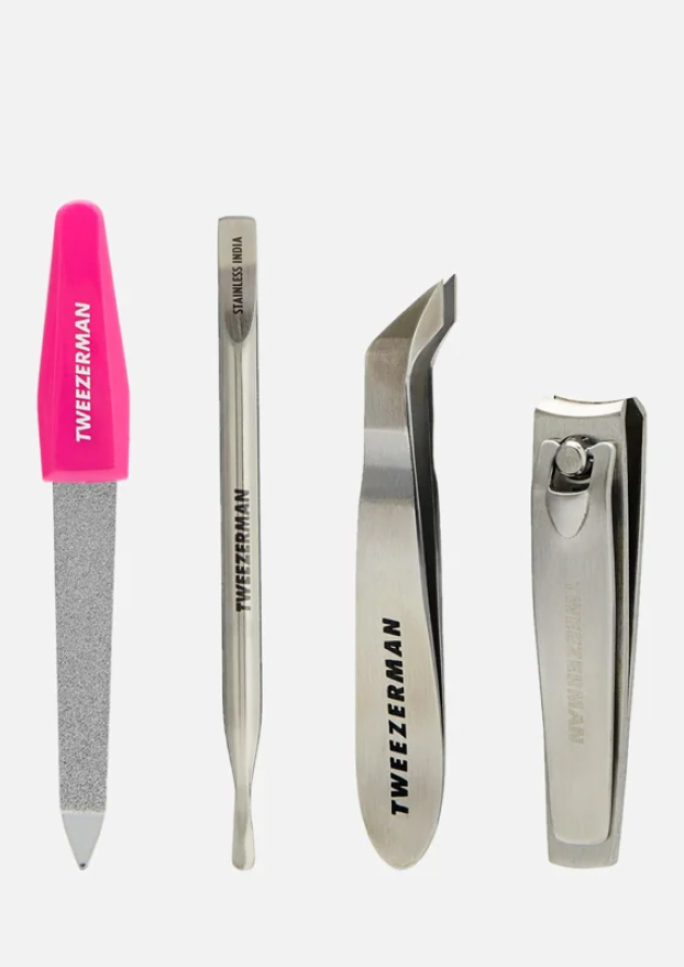 Масла, витаминные комплексы и тинты. 20+ средств для ухода за ногтями (фото 15)