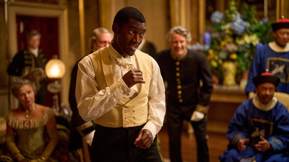 «Белый лотос» и «Аутсорс»: какие сериалы смотреть в феврале (фото 26)