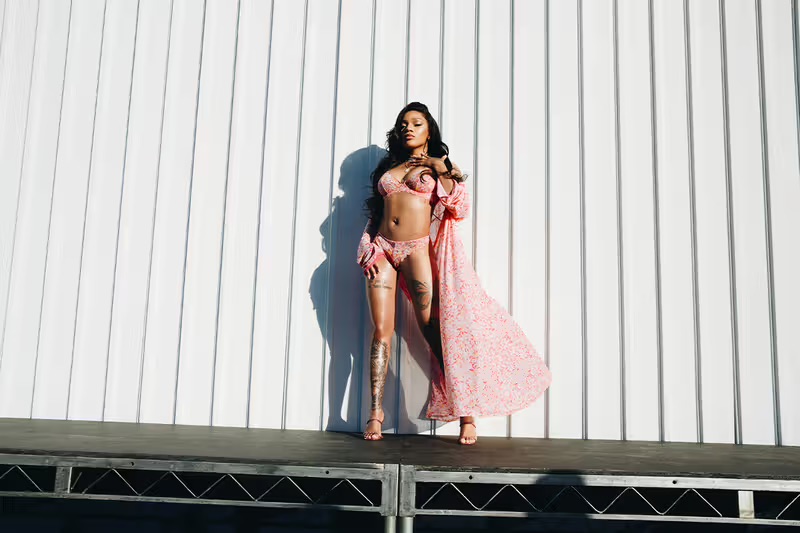 Рианна представила весеннюю кампанию Savage X Fenty (фото 1)