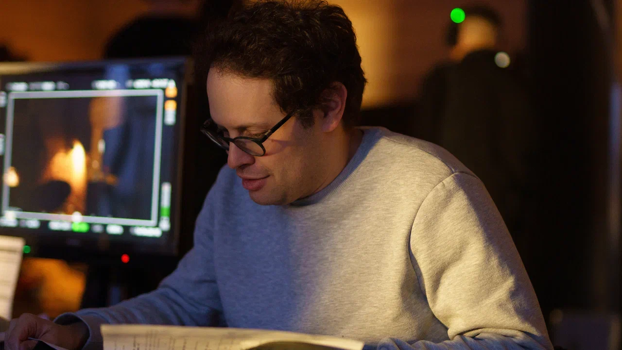 «Мы хотели раскрыть тему удачников и неудачников»: сценарист Иван Баранов — о работе над «Подслушано в Рыбинске», градусе юмора и скрытых смыслах (фото 5)