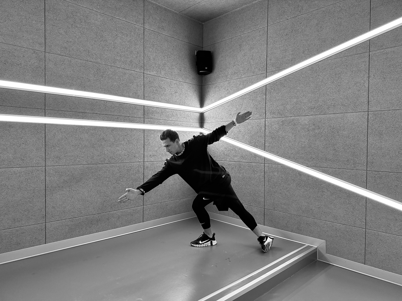 Какие упражнения сделают мышцы крепкими? Показывает тренер (фото 3)