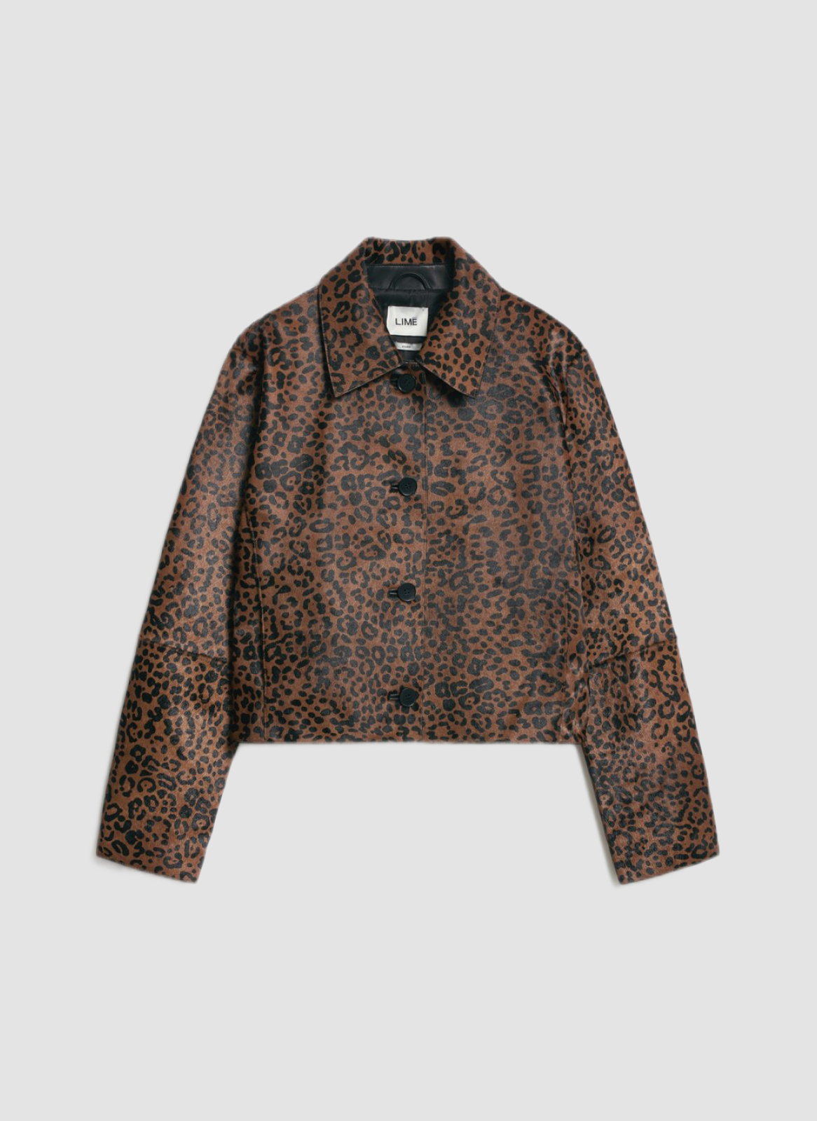 Все, кроме бежевого тренча (ну почти). 20 вариантов верхней одежды на весну — и все от локальных брендов (фото 13)