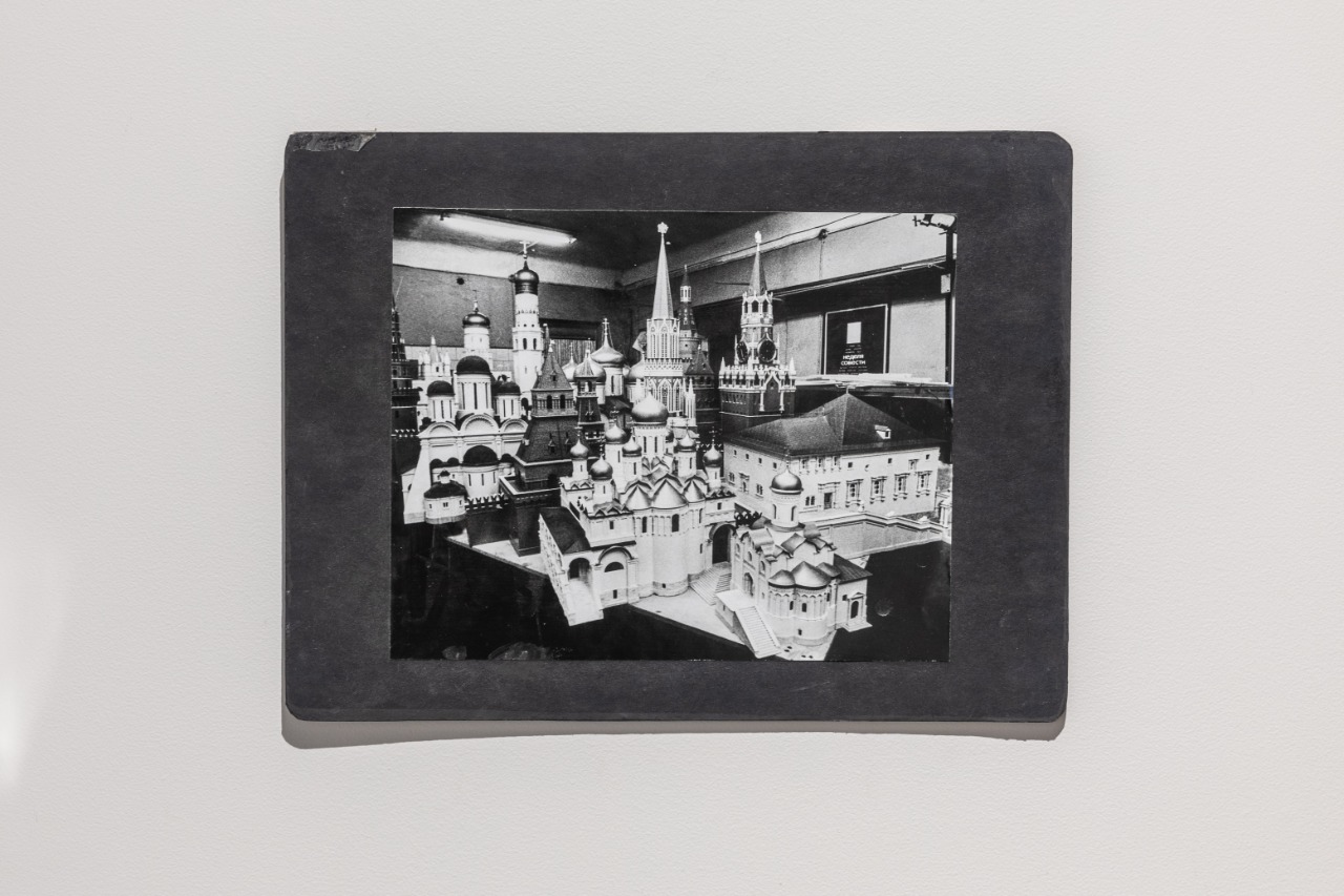 В Туле откроется выставка Аси Заславской «Архитектура времени» (фото 2)