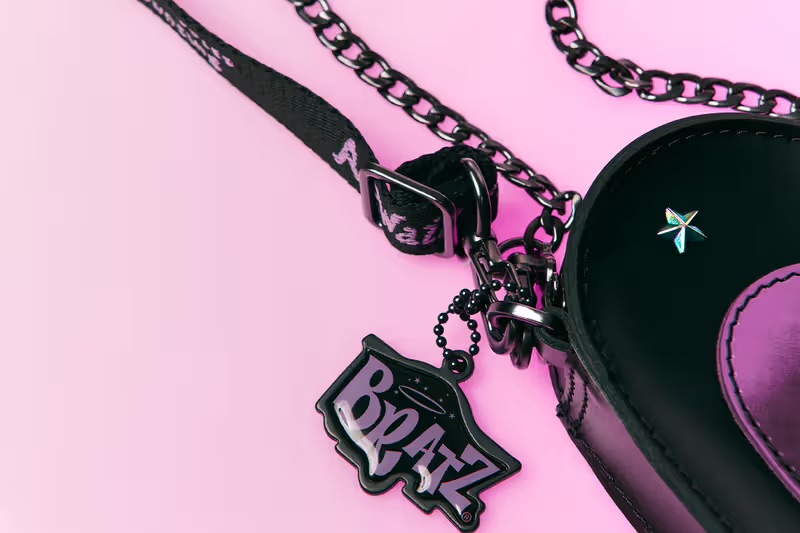 Dr. Martens выпустил коллаборацию с Bratz (фото 7)