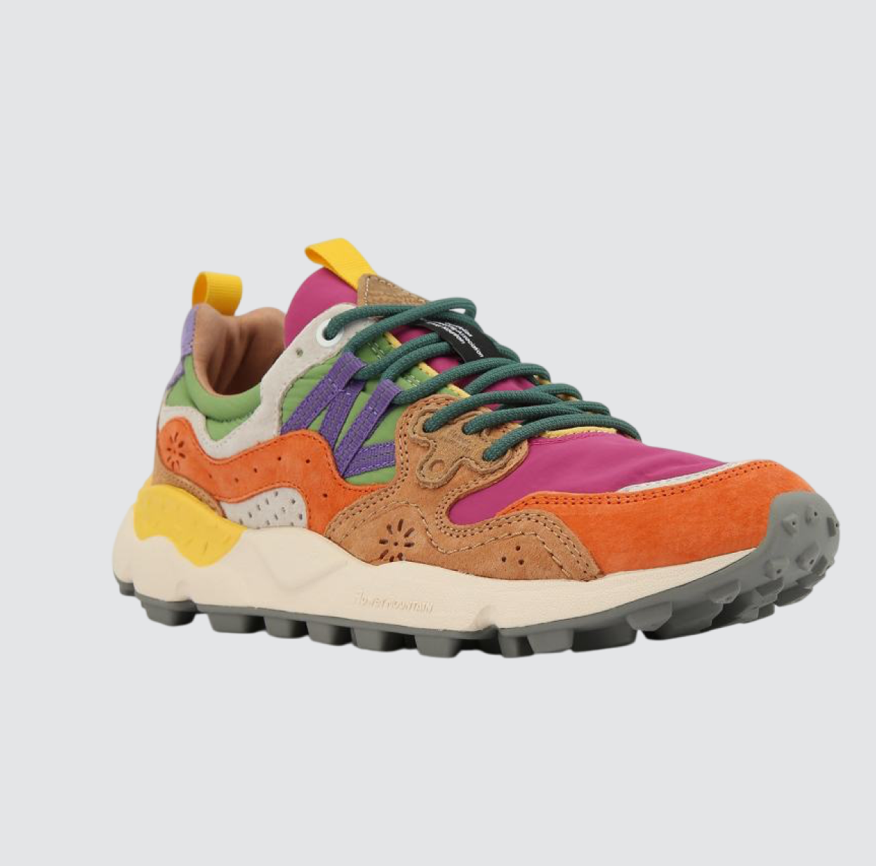 Какие кеды и кроссовки носить этой весной? Вот 20 модных пар (фото 25)